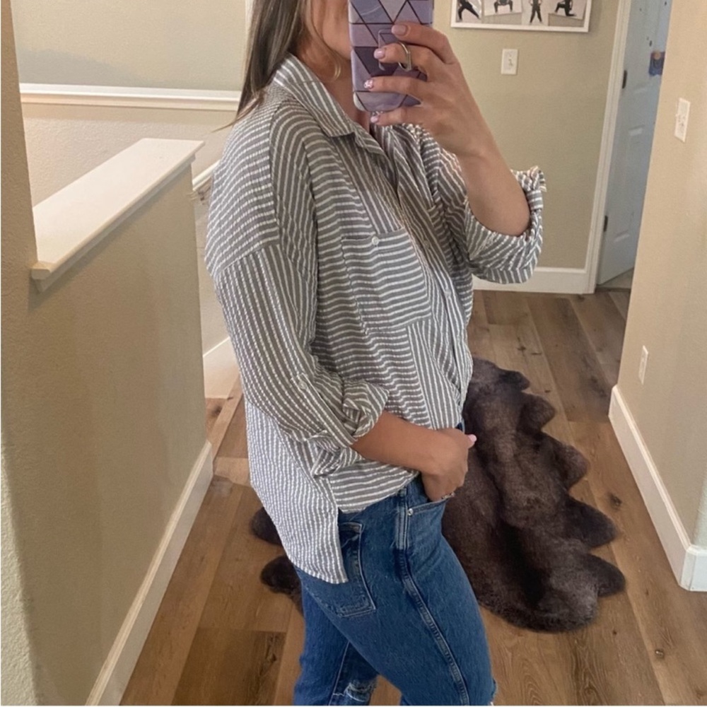 Adyson Parker gray white striped button up shirt - Picture 2 of 14